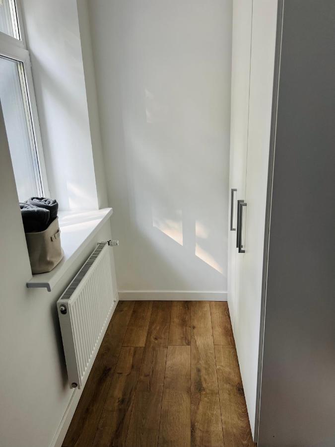 The Right Coast Apartment With Free Private Parking Riga Luaran gambar