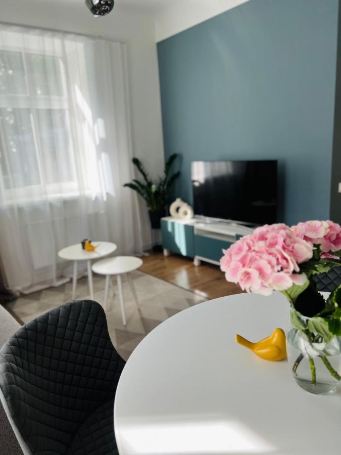 The Right Coast Apartment With Free Private Parking Riga Luaran gambar