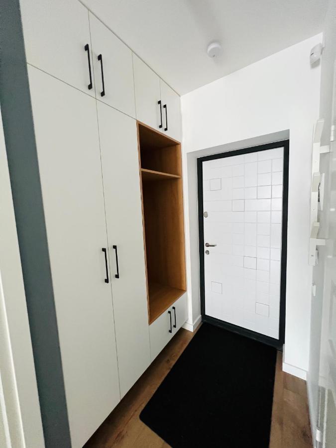 The Right Coast Apartment With Free Private Parking Riga Luaran gambar