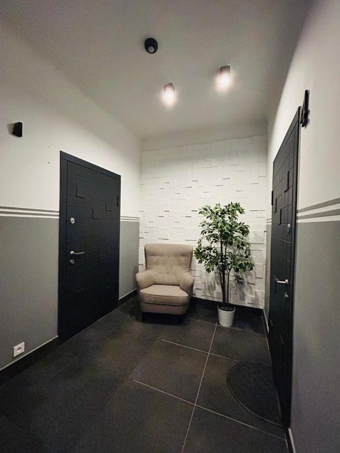 The Right Coast Apartment With Free Private Parking Riga Luaran gambar